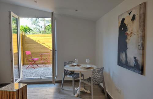 Studio 2 à 3 personnes climatisé avec patio - Foto 6