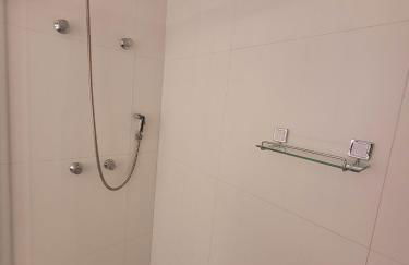 StudioLUX, Vaga Grátis, Piscina, Gym, NetFlix, ao lado da PUC - Foto 16