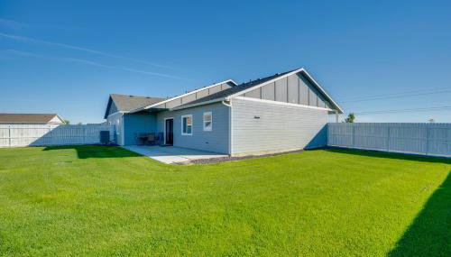 Walk to Moses Lake! Family Home with Fenced Yard - Foto 2