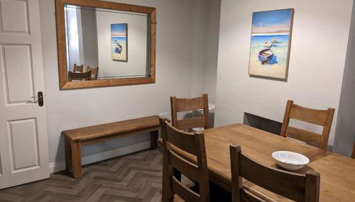 3 bed terrace in Donaghadee town centre 1 min walk to shops and beach - Foto 5