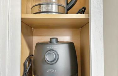 Stylish 2BR in Decatur - Big Deck - Pets OK - Fire Pit - Foto 13