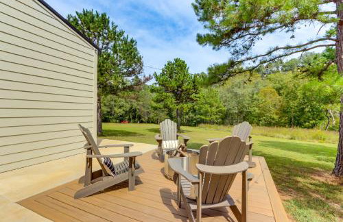 Riverfront Huntsville Cabin with Views and Kayaks! - Foto 20