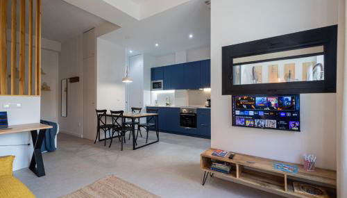 FLORIT FLATS - Stylish Valencia Ceramic Apartments with Free Bicycles by the Joaquin Sorolla Station - Photo 4