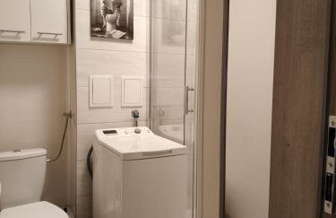 Bliska Ochota Apartment - Photo 10