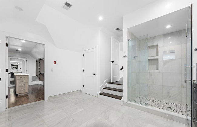 Monmouth Beach 4BR Villa on the Water - Foto 36