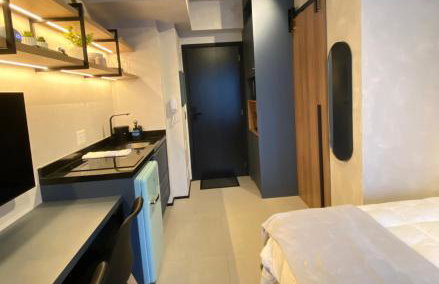 Studio 509 - Lindo studio ao lado do metro e shopping com Alexa - Foto 9