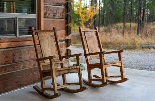 Frontier Cabin by Twin Beds Vacation Homes - Photo 47