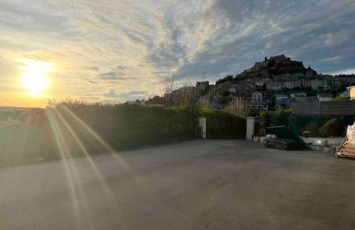 spa de nage et jacuzzi à Séverac d'Aveyron - Photo 4