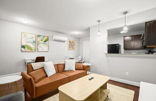 Lux 1BR Apt in North Loop Near UT Free Parking - Foto 2