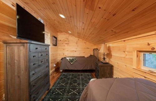 Smoke Rise Barn · Great Lake Front, Large Dock, 4bdrm, Pool Table - Foto 25