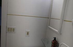 Private, Spacious & Comfy 1 bedroom Entire Suite With Separate Entry & Free Parking - Foto 10