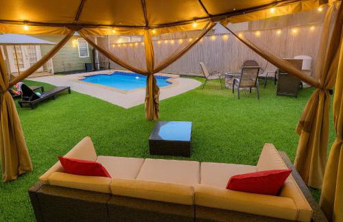 Galleria Getaway Private Pool Sleeps Up to 10 - Foto 2