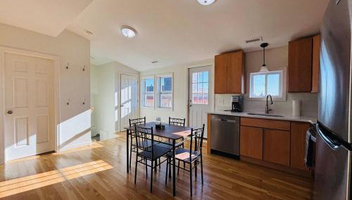 Entire Charming 3B1B in Federal Hill free parking - Foto 1