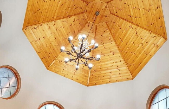 Castel on the hill pension - Photo 47