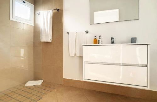 Naya Beach House by LovelyStay - Photo 24