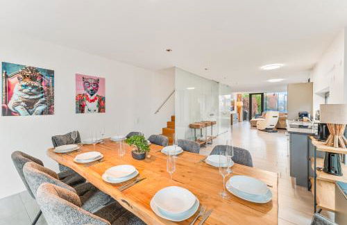 Tropic Love - Seezugang - Seesicht I BeachParadise I Massage - Trampolin - Light Show - Parken - Cinema Feeling - BBQ - Foto 6