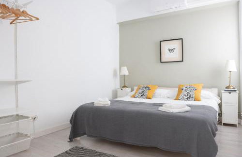 Seneca7 near paseo de gracia - Photo 3