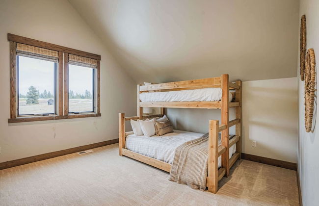 Wilderness Club Escape For 14! - Photo 2