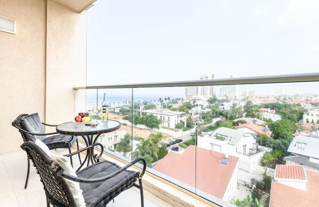 Herzliya Seaside Charming Home by Sea N' Rent - Foto 23