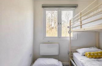 2 BR Beach Woods chalet with parking, 5 mins to beach - Foto 15