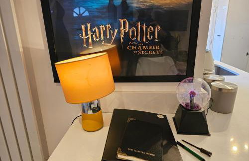 MAGICAL HARRY POTTER THEMED HOME IN WATFORD - FREE off-street PARKING - Foto 17