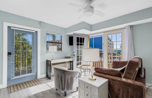 Sunset Corner - Beach View & Heated Pool! - Foto 39