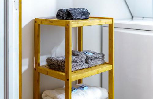 Jungle House Columbus Downtown Free Parking Sleeps 8 - Walk to Convention Center & Nationwide Arena - 1BR Short North Luxury Home - Over 5,800 Five Star Stays - Foto 72