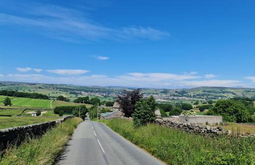 2 Bed Woodland Retreat - Garden & Free Parking - Photo 16