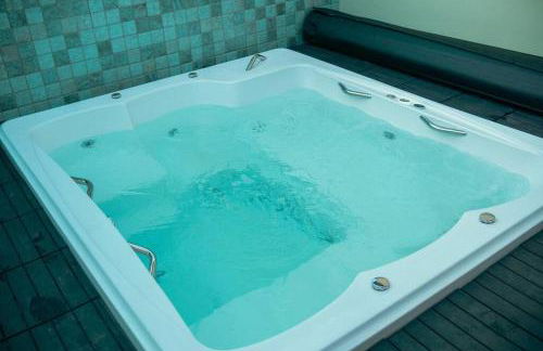 Casa central ampla e moderna c/ Jacuzzi - Foto 59