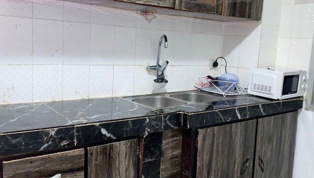 2bed Abidjan Apartment- Relax, Explore & Unwind - Foto 4, Cocina privada