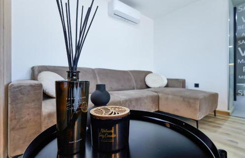 6 Bedroom Stunning Home In Podgrade - Foto 5