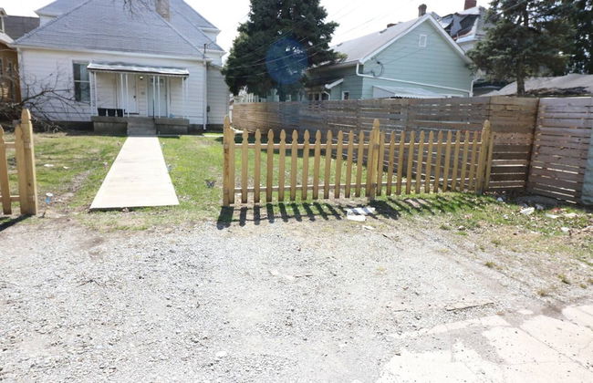 Windsor Park Pad apt 2 min to Mass Ave With AC - Foto 30