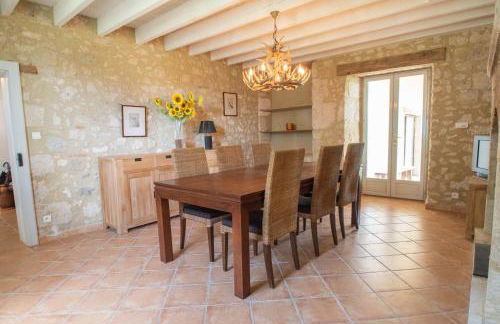 Gite Le Solquirit - avec piscine et vue imprenable - Photo 8