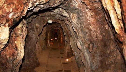 Entrez dans les mines de Santa Eulalia