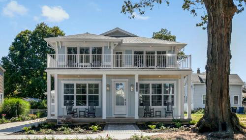 Lux Beach Home Lake Views Firepit - Foto 1