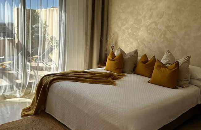 Apartment Sleeps 6 With Private Garden - Photo 6