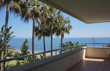 Front line beach luxury apartment in Heaven Beach - Photo 23