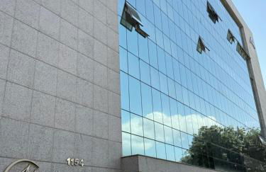 47 Apartamento ao lado Materdei, MPMG, Area privativa, cozinha completa, máquina de lavar e vaga - Foto 1