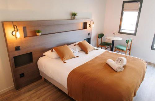 Appart'hôtel Le Corot - Accès Autonome - Saint-Junien Centre - Foto 65