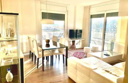 Ideal for families on the beach in Barcelona with a pool - Photo 22