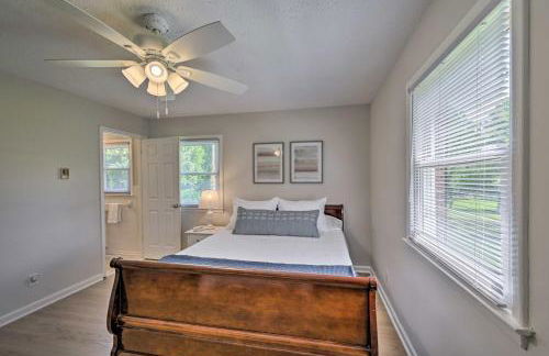 Charming Retreat on 5 Acres with Deck and Grill! - Photo 15