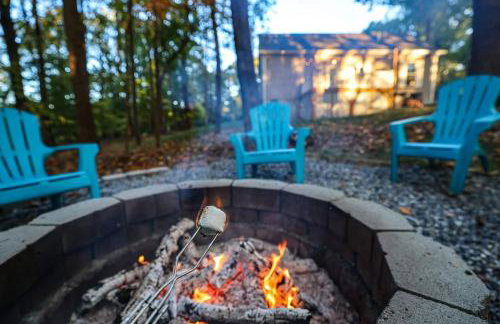 FirepitBBQHot TubKingFull KitchenSmartTVPets - Foto 25