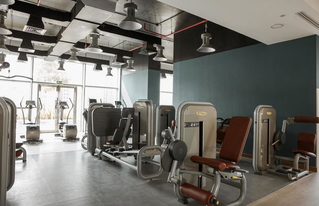 Fantastay Central Park Towers DIFC - Photo 13