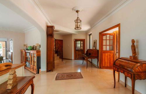 Le mas du roulier, villa provençale chic, 320m2 au calme avec vue 180 sur puy de Dôme - Foto 18