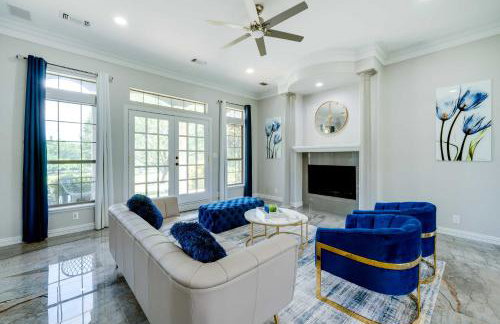 10 Acres with Hot Tub and Pond Luxury Melissa Villa! - Foto 5