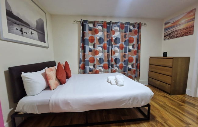 Deluxe 1-bed Apartment in Greenford - Foto 4