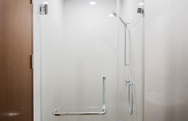 Homey and Comfy 1BR at M-Town Signature Apartment - Photo 7