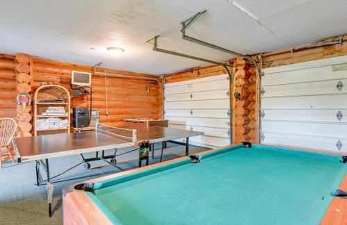 Indoor Pool and Hot Tub! Spacious Sterling Cabin - Foto 29