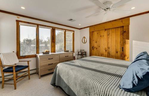 Resort-Style Community! Quechee Chalet with Deck - Foto 22