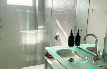 Apartamento amplo perto da Praia da Litorânea - Carmona Temporadas - Foto 19